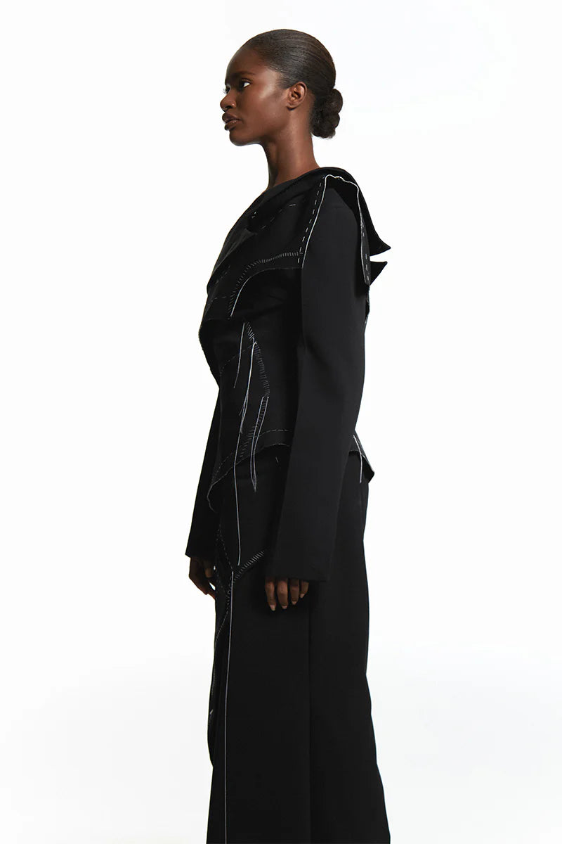DECONSTRUCTED BLACK TOP WITH DISTRESSED HANDSTITCH
