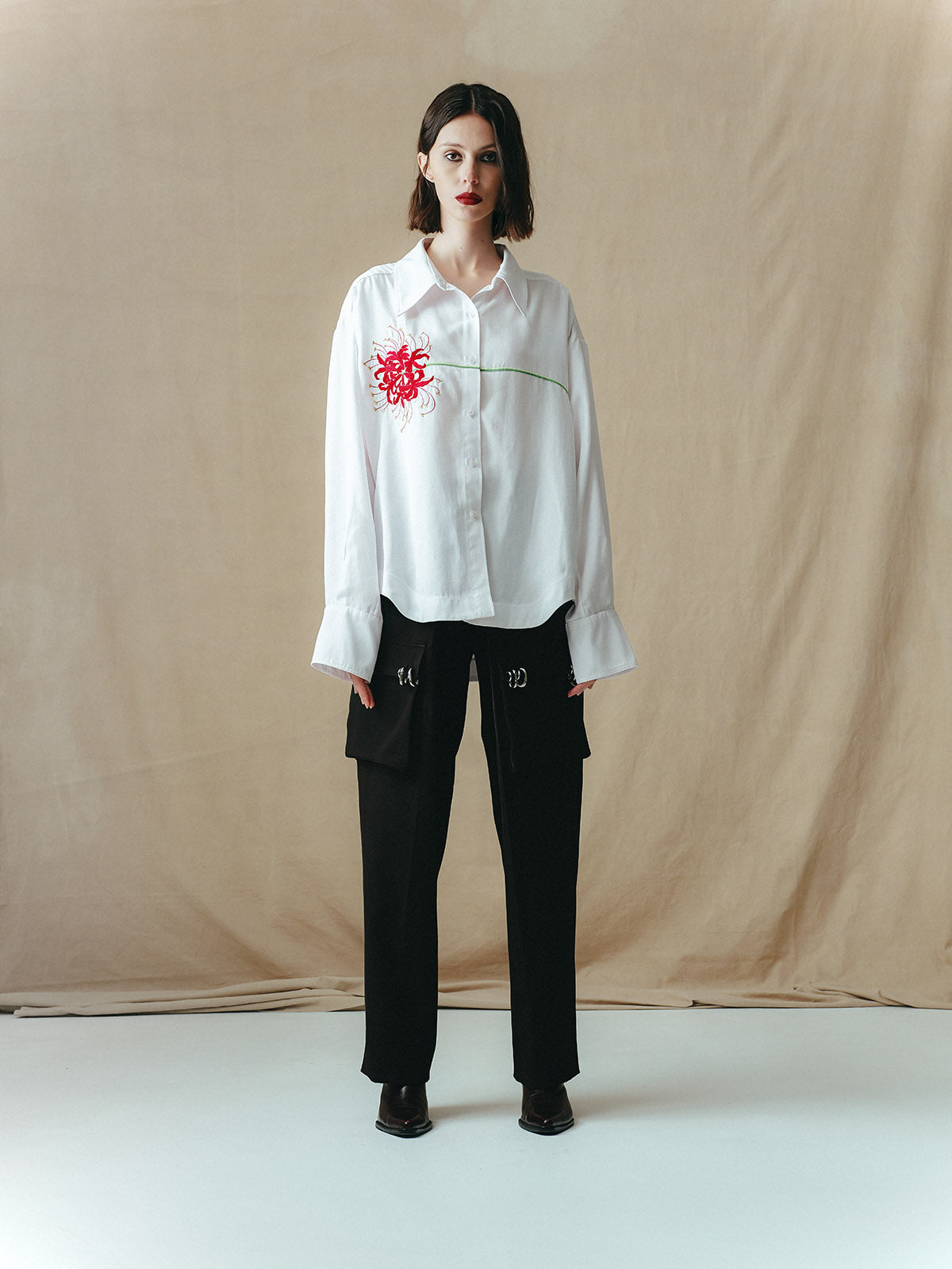 OVERSIZED COTTON SHIRT WITH EMBROIDERY DETAIL
